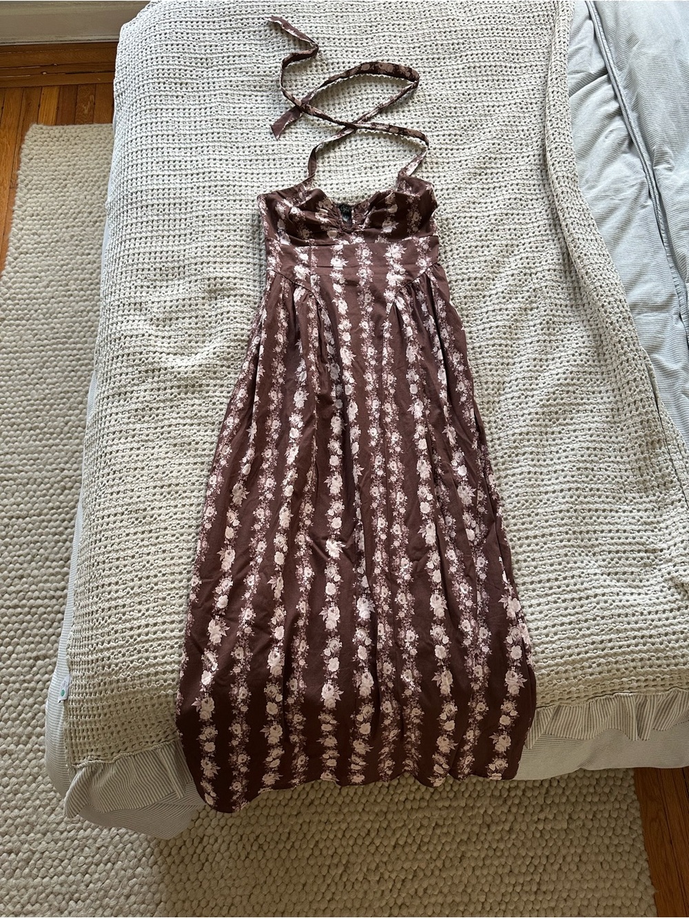 Drop waste dress